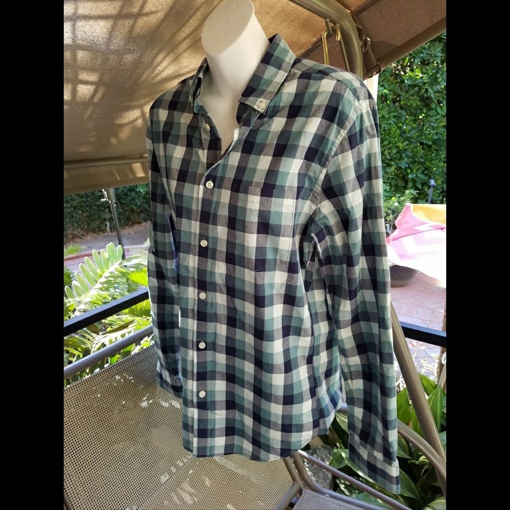 Green / Teal Navy Blue Button Up flannel
